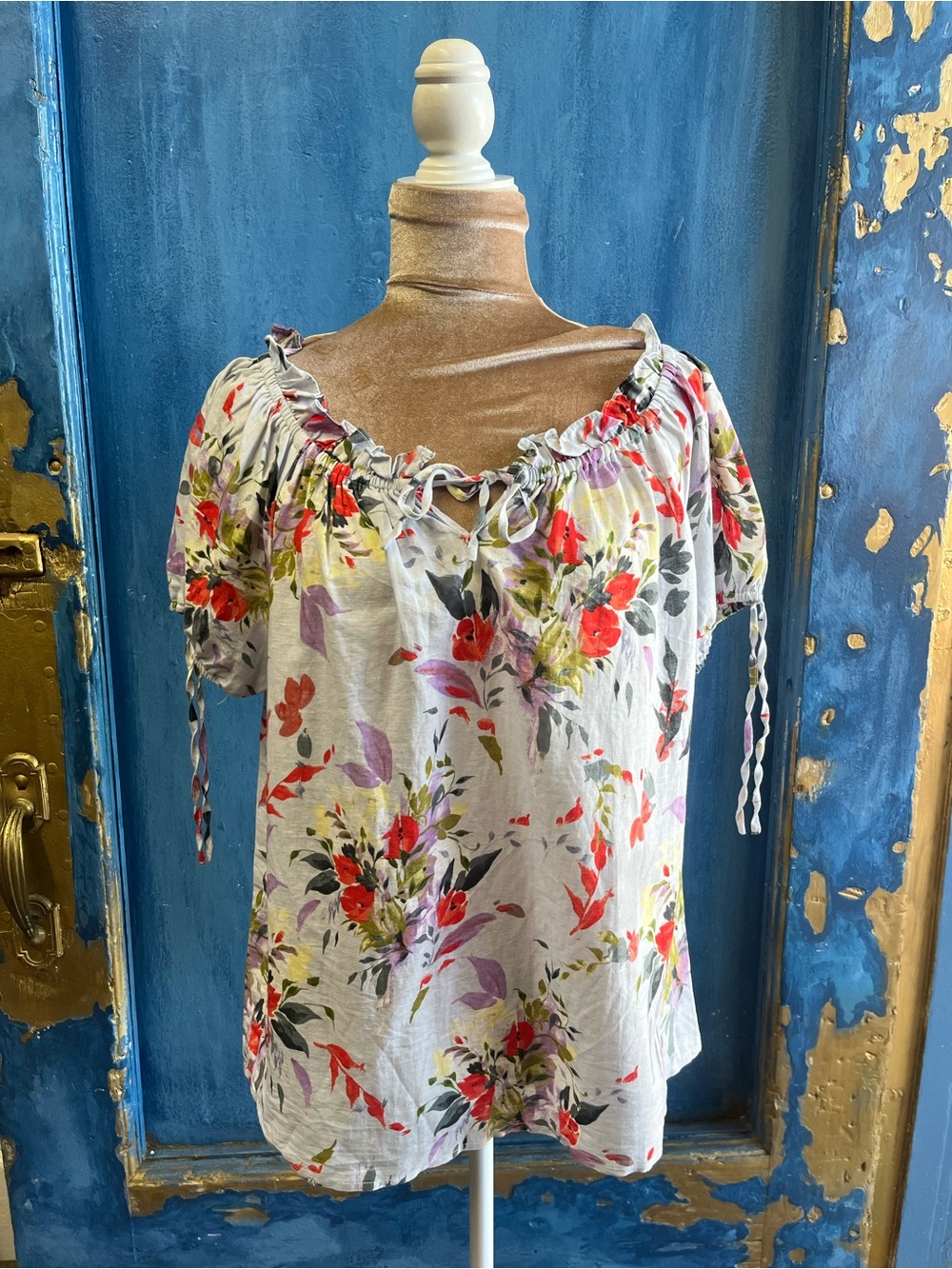 Floral Tie-Neck Blouse in White with Red & Pink Blooms